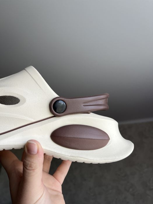 Кроксы новые плотные