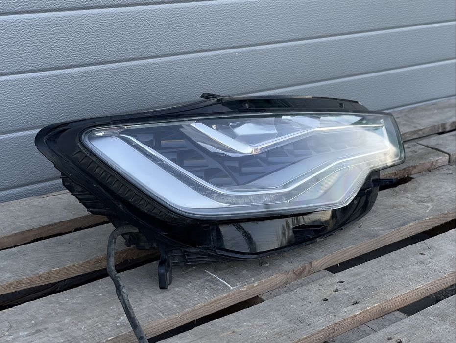 Десен фар AUDI A6 C7 4G FULL LED 4G0941034