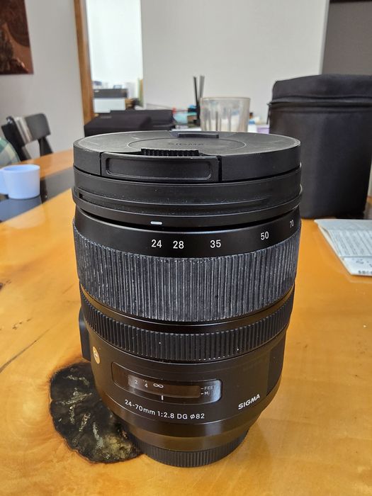 Sigma art 24-70 f 2.8 canon