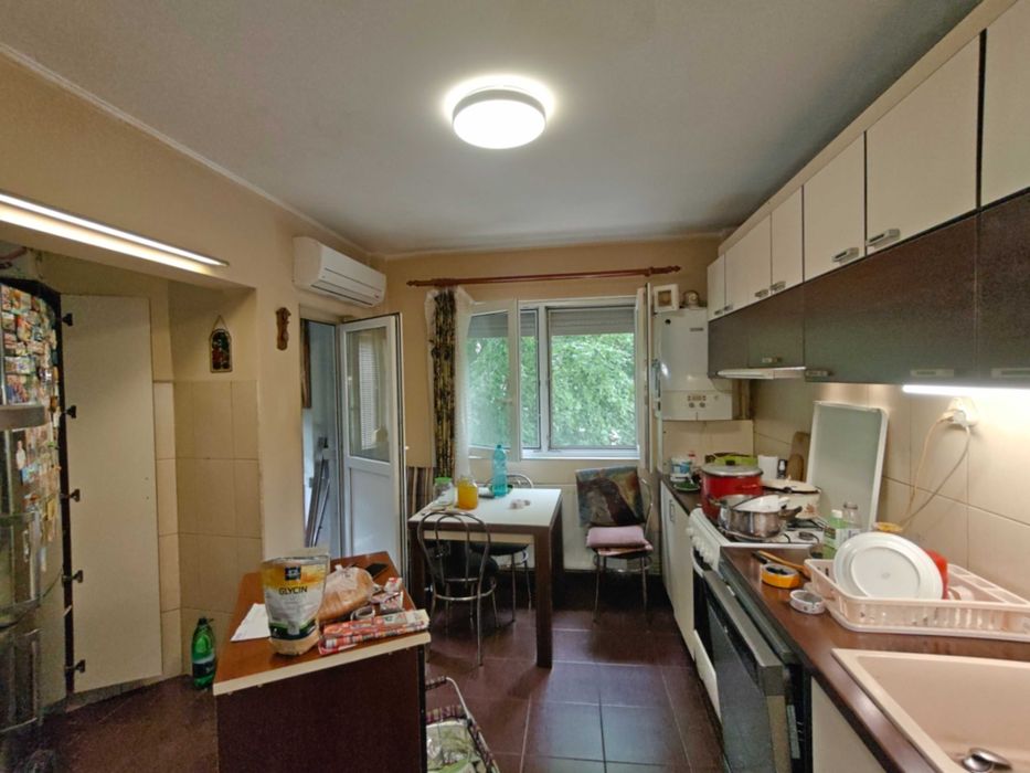 Apartament 3 camere Micro 16 etaj 2