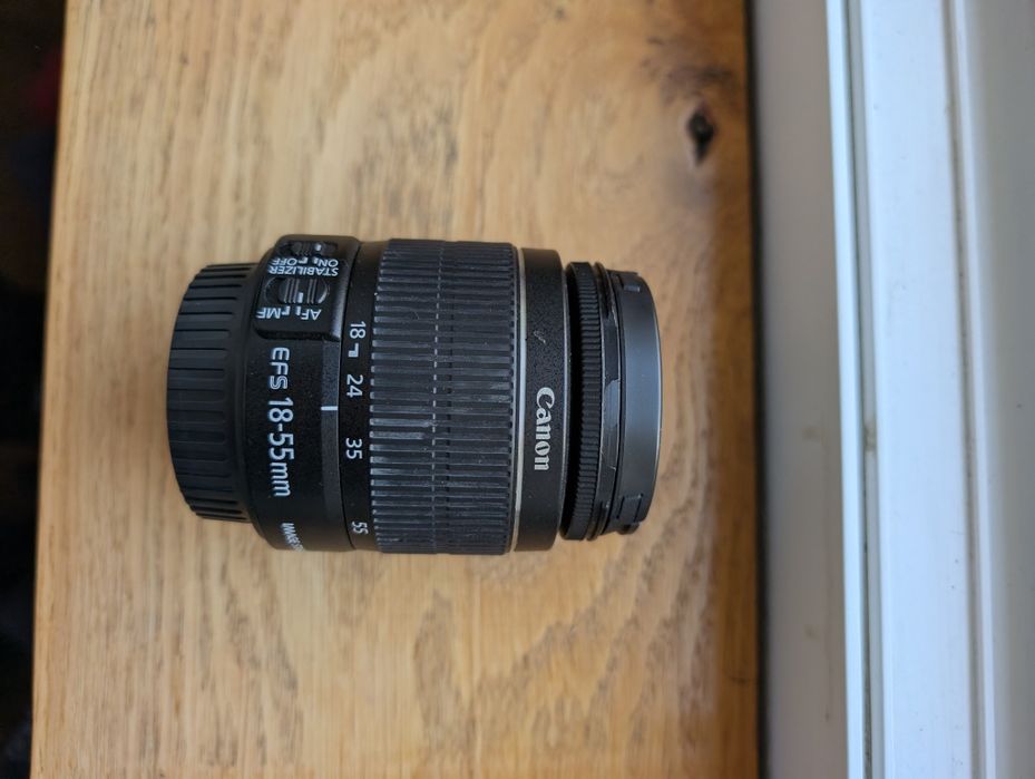 Obiectiv Canon EF-S 18-55mm IS II
