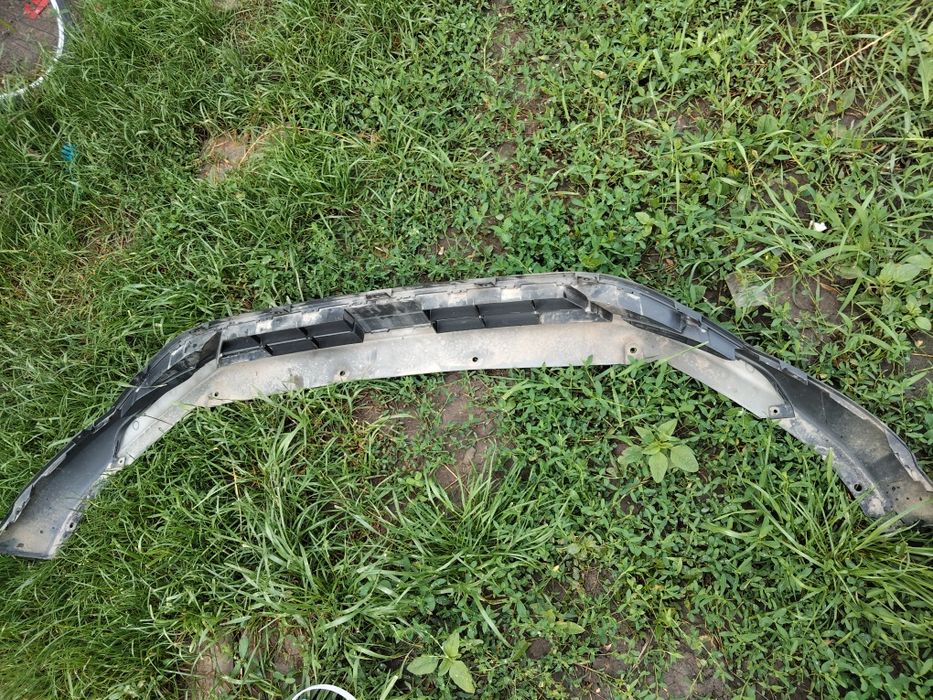 Vând fusta bara fata Ford puma ,și fustă spate de Ford focus 3, 4 an 2016,2025