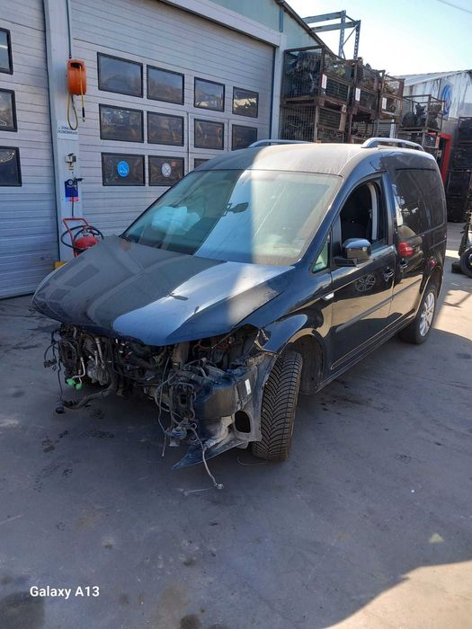 VOLKSWAGEN CADDY IV 2.0 TDI 4MOTION (DFSE) Dezmembrez/Dezmembram