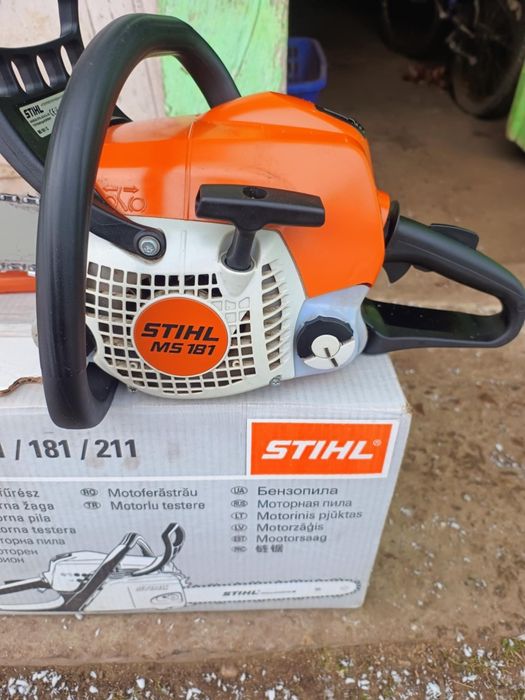 Vând drujbă STIHL MS 181 este ca și nouă probă pe loc cu accesoriu