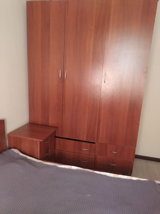 Спальный гарнитур б/у