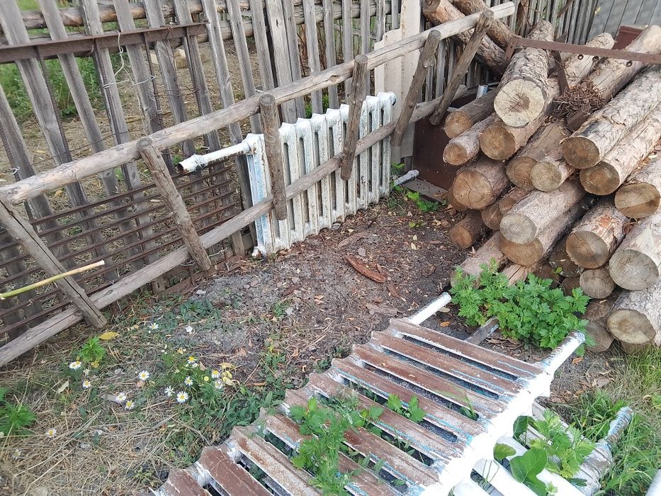 Продам печь кател и батарей
