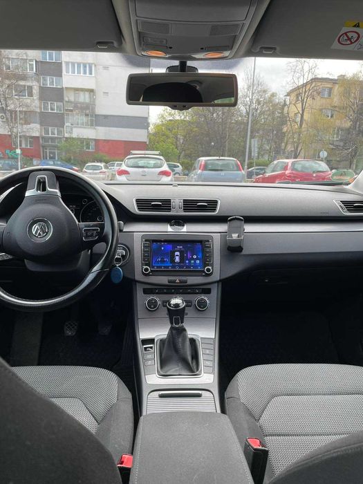 Лек автомобил WV Passat