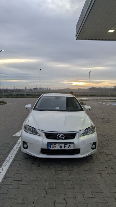 Lexus CT 200h Toyota Auris Prius Corolla hibrid hybrid
