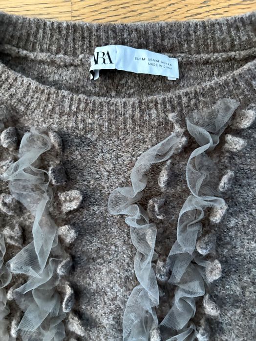 Зимен пуловер  на Zara