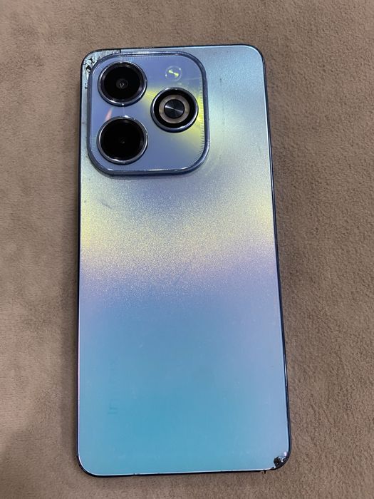 Продам смартфон Инфиникс Нот 40I