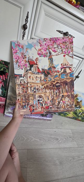 Продам картины разных размеров