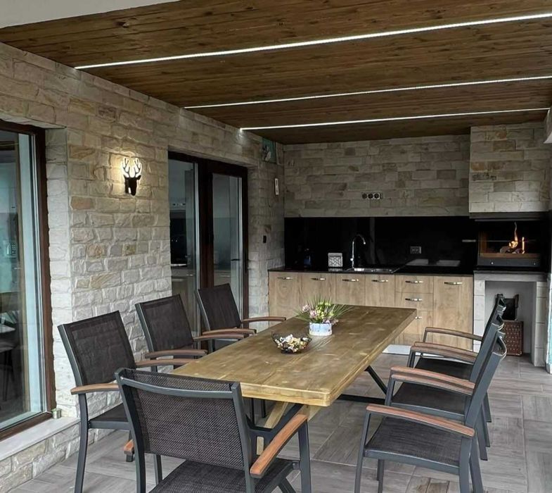 Вила/Къща за гости 4U Luxury Villa