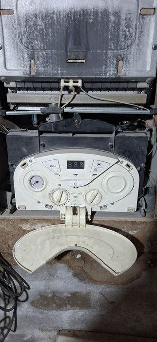 Кател настеный б/у