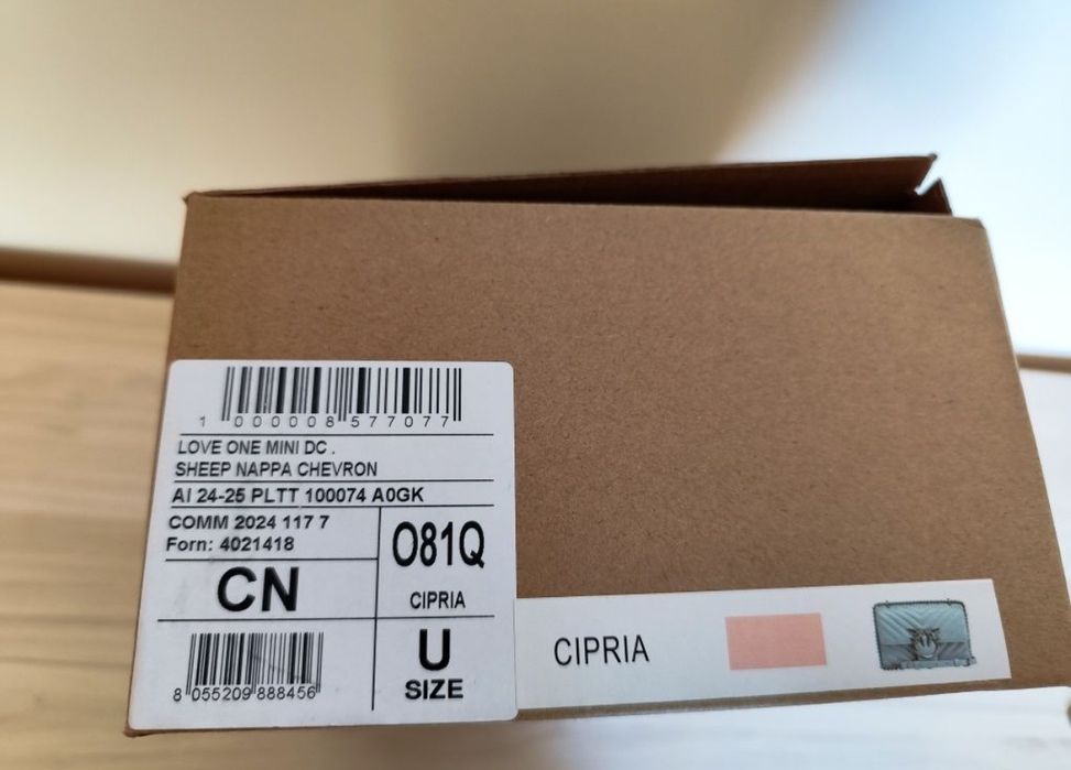 Оригинална чанта Pinko