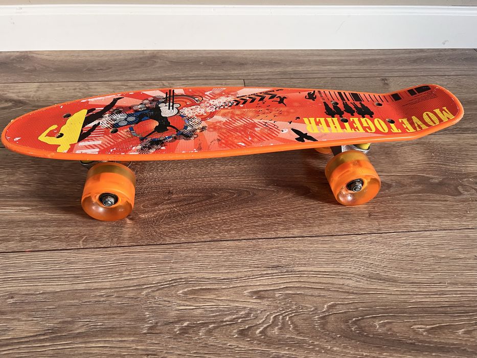 Продам скейт пенни борд