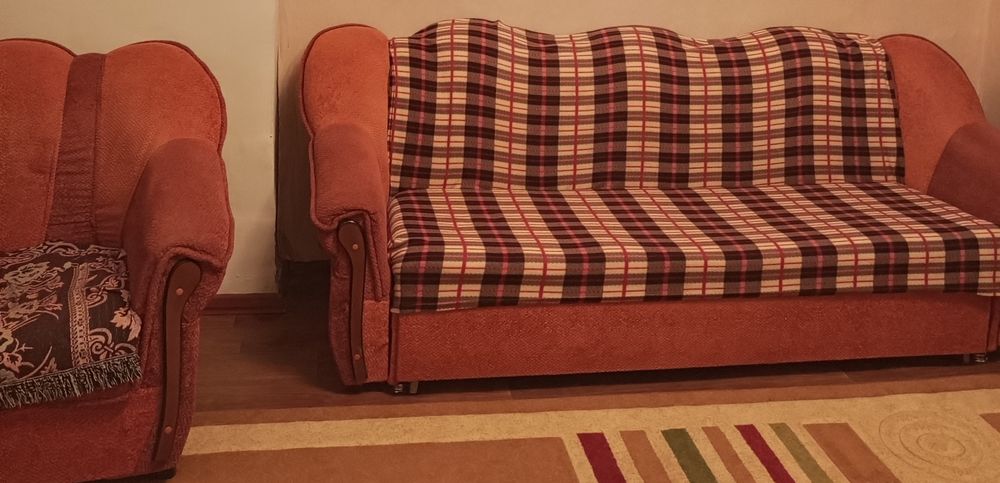 Продаётся диван п. Чапаев зко