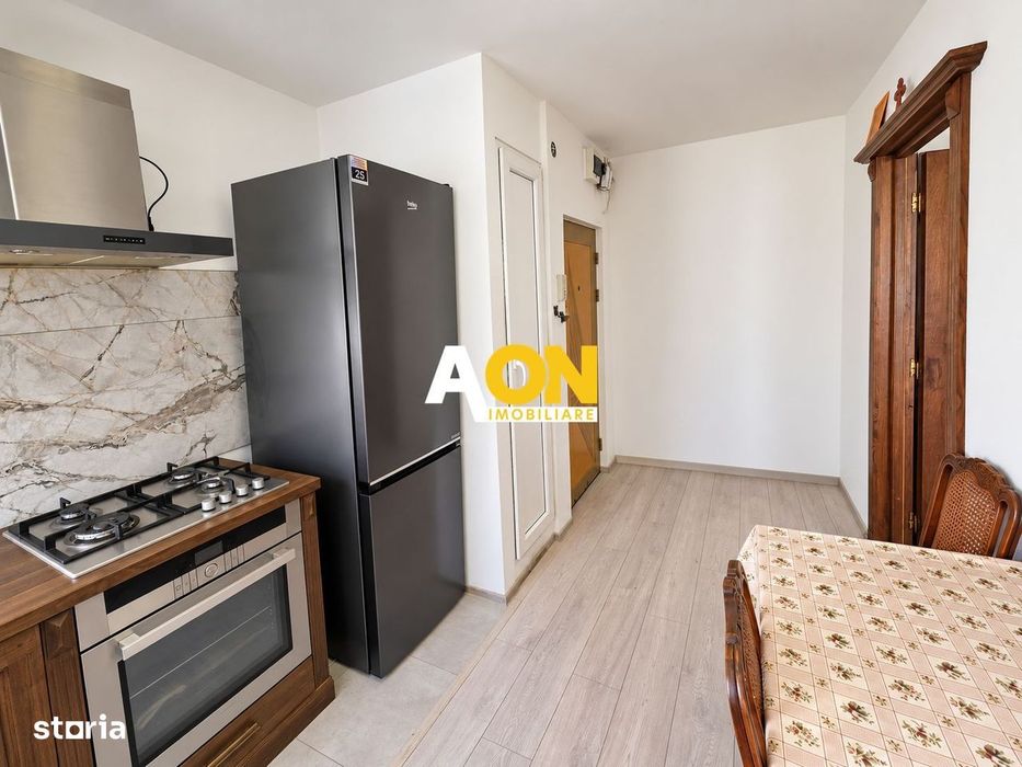 Apartament 2 camere, 53 mp utili, mobilat, utilat, etaj 3, Centru
