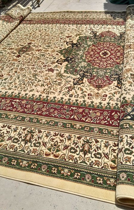 Гилам (Ковер) сотилади 4х8метр холати янгидак !!!