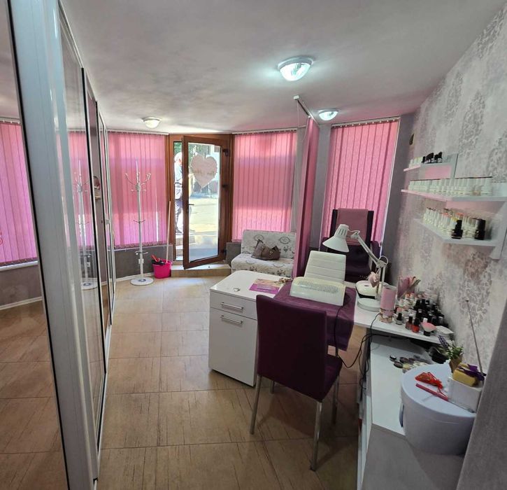 Дава се под наем  в Варна, Левски -  кв.м за 408 € - Снимка #6