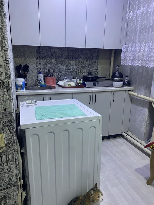 Продам квартиру в больничном городке дом 2/1