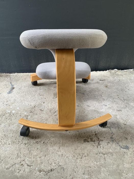 Ергономичен стол Stokke Rybo Balans за бюро