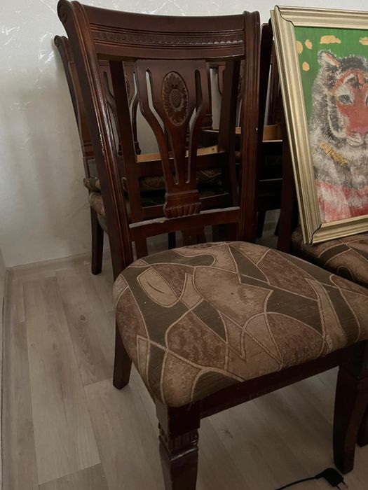 Продам стулья в количестве 10 шт