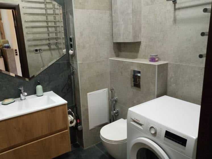 Дава се под наем Едностаен апартамент в София, Център - 45 кв.м за 357 € - Снимка #3