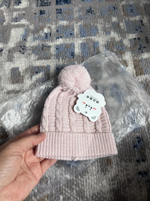 Novorojdeniy shapka 0-3 oy