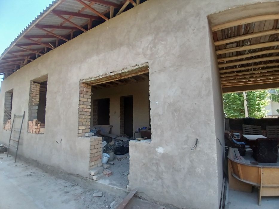 Uy sotiladi orta chirchiqda