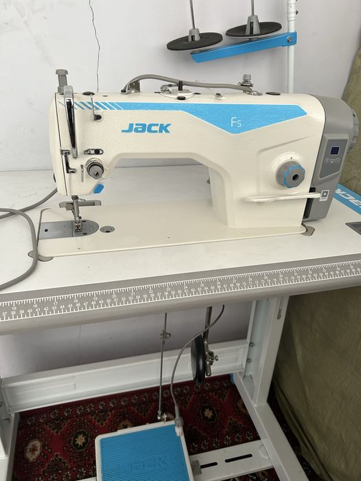 СРОЧНО Тўғри чок Jack F5,Оверлок Jack E4S