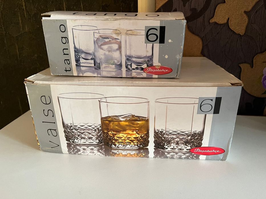 Бокалы Фужеры