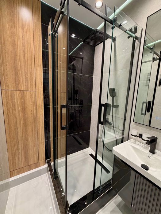 Продается 3хком в центре