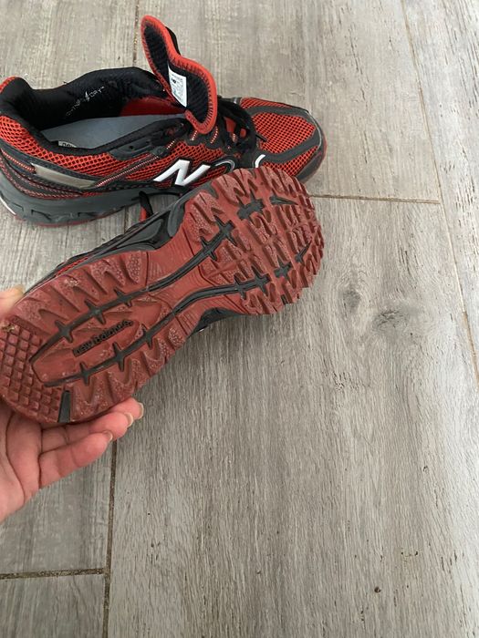 New balance маратонки