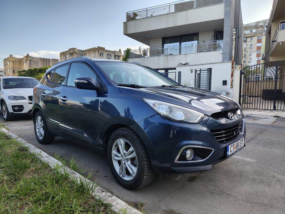 Vând Hyundai ix35