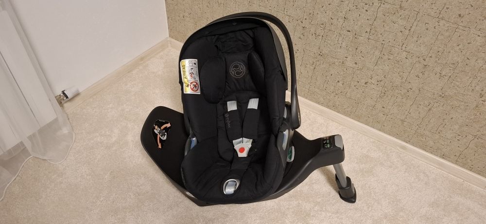 Cybex Cloud Z i-size и база 360