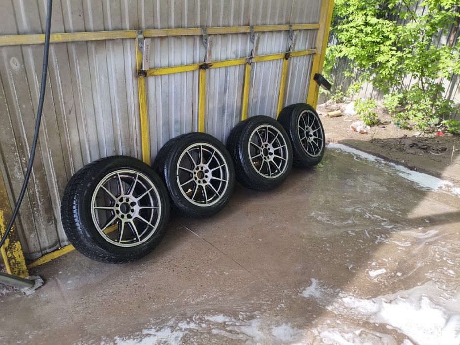 Продам Диски с резиной