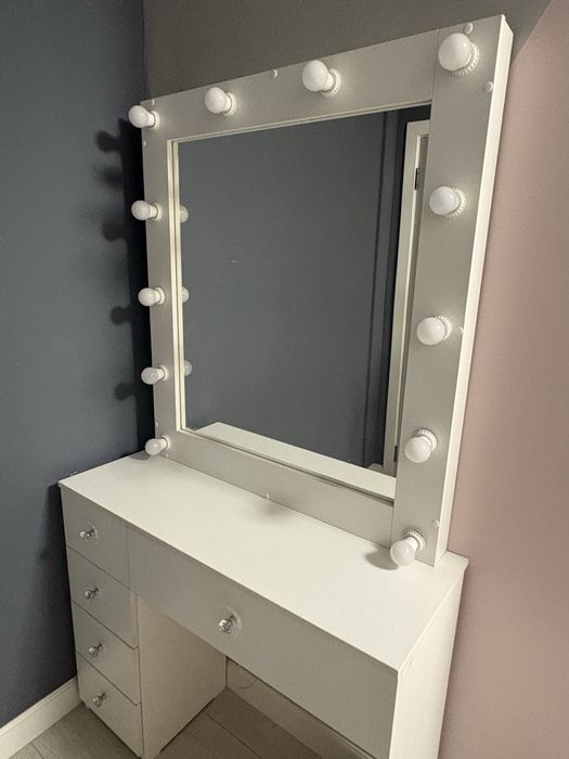 туалетный столик