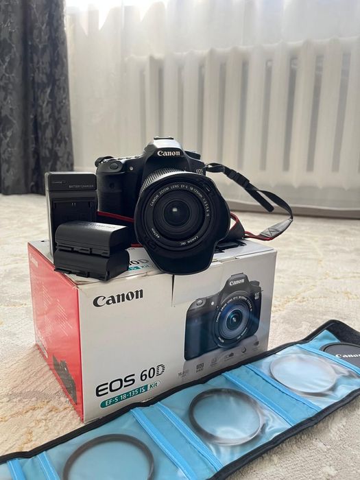 Фотоаппарат Canon 60d