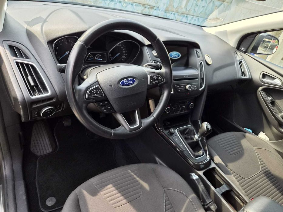 FORD Focus 2017 — imagine 4