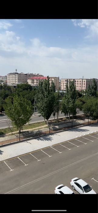 Buxora siti Aynimo 3 xonali kvartira