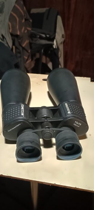 Vînd binoclu profesional Cometron 12×70