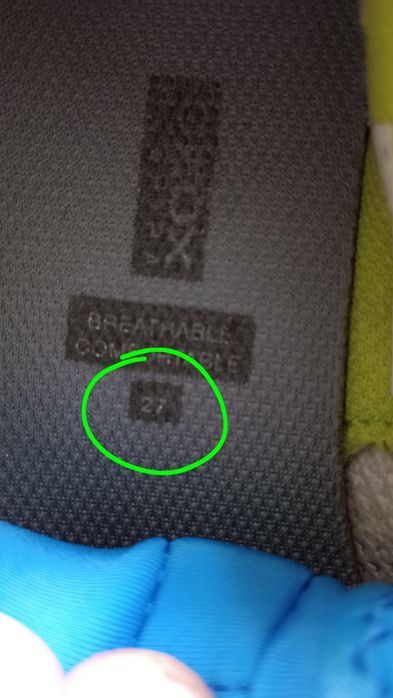 Geox  cu led mărime 27