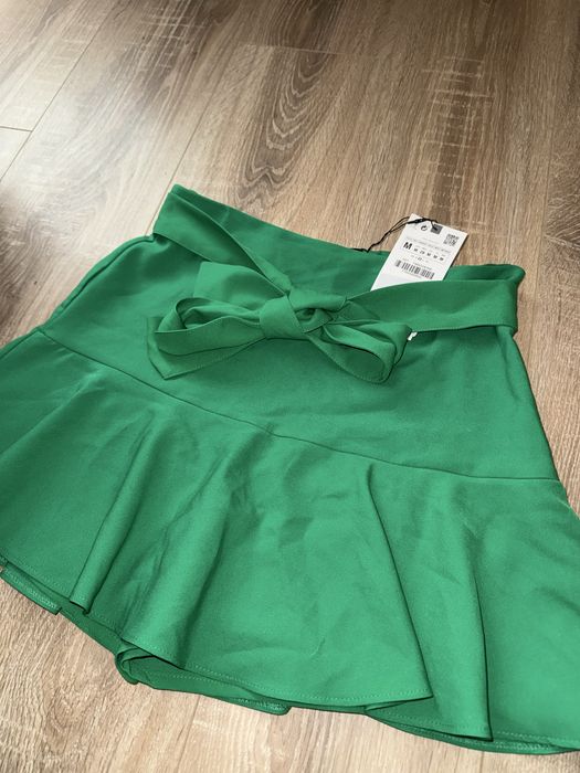 Zara Пола-Панталон в Зелен Цвят