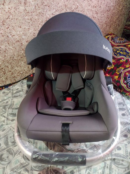 Afto-kreslo sotiladi