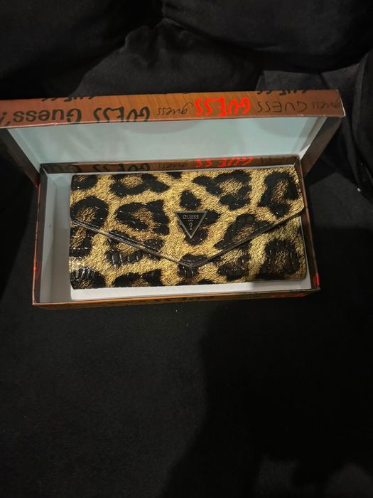 Portofel Guess Leopard