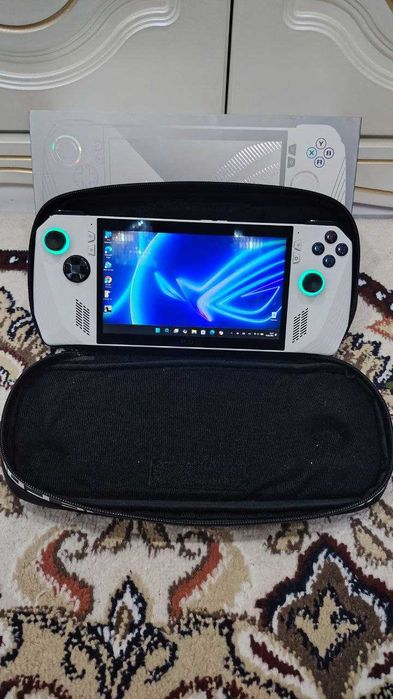 Asus Rog ally z1 extreme идеальном состоянии