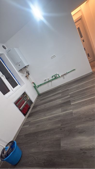 Interioare,Termice,Electrice,Sanitare,Montaj usi&mobila