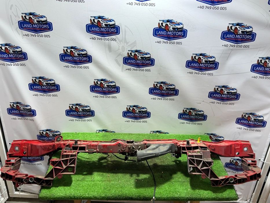 OCHELAR FAR (DREAPTA / STANGA) FORD FOCUS MK3 2015 1.0 BENZINA COD OEM F1ER-8B041-A / HATCHBACK 2014-2019