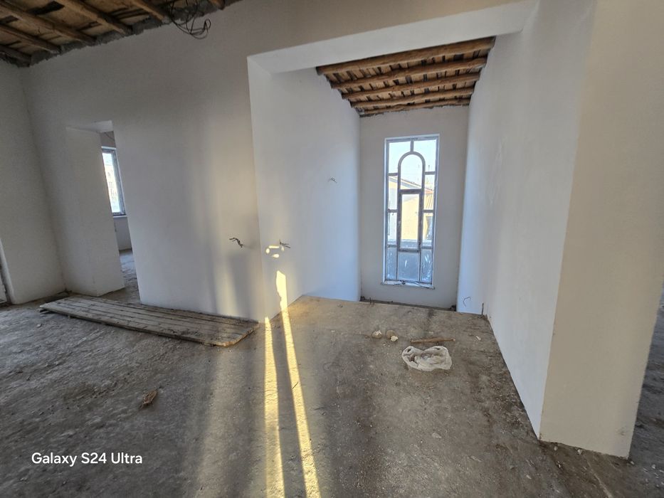 2 kavatlik 4 sotixlik xovli sotiladi