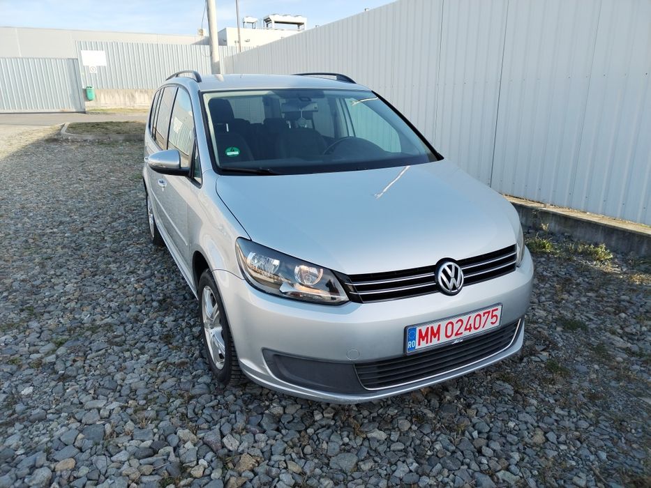Vw TOURAN /AN 2011/1.2 BENZINA 105cp/7 LOCURI /EURO5